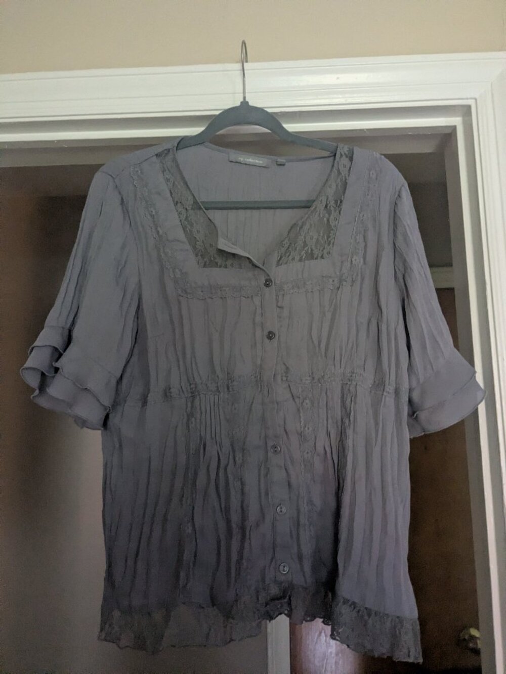 NY Collection Size Petite Medium Gray Button Up Blouse with Lace & Ruffles